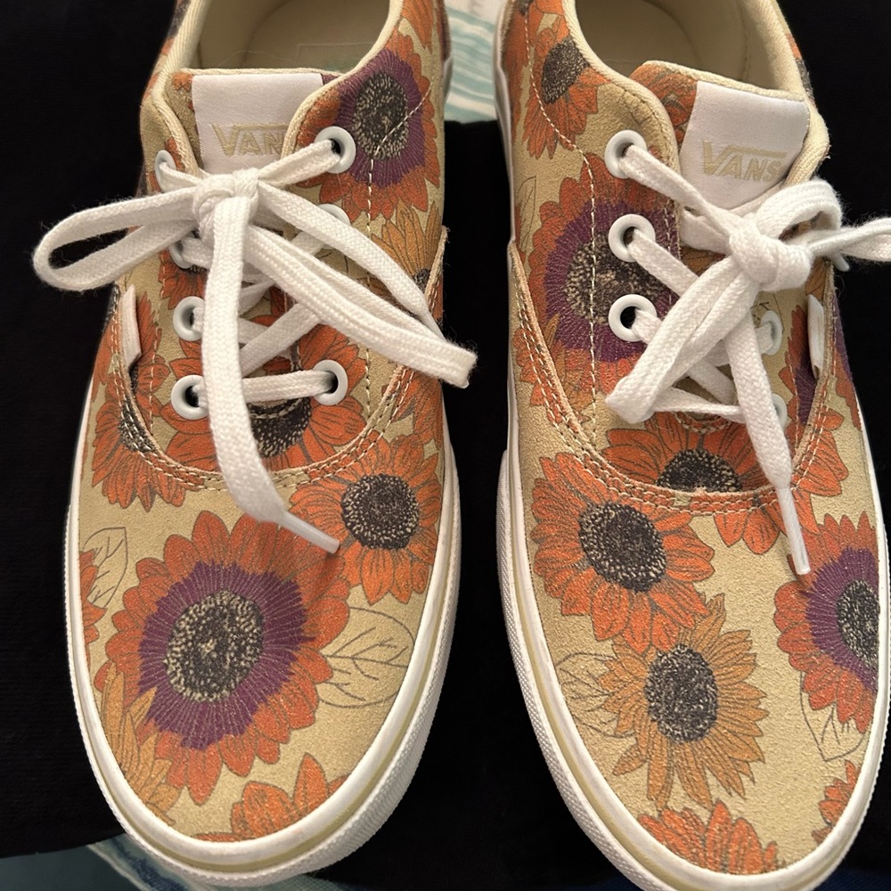 Vans Doheney Suede Floral Shoes Size 7 1/2